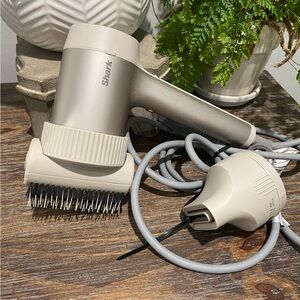 Shark HyperAIR IQ Fast Drying Hair Blow Dryer Model HD112 Hair Dryer Tool